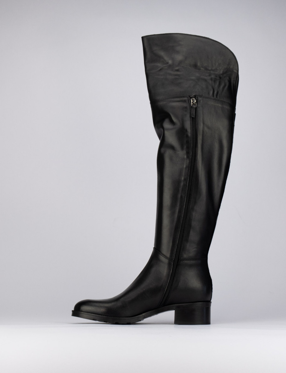 High heel boots heel 5 cm black leather