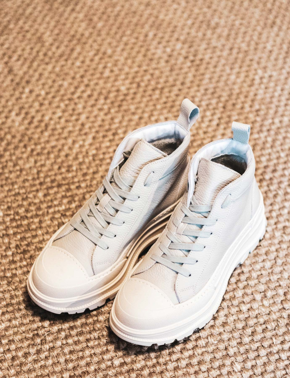 Zapatillas deportivas blanco cuero