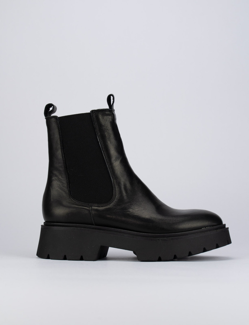 Botines de tacón bajo tacón 2 cm negro cuero