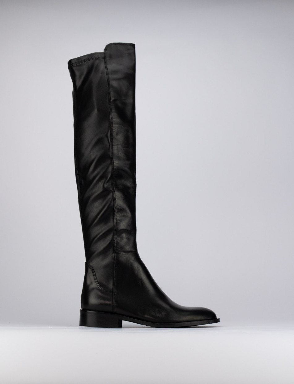 Botas de tacón bajo tacón 1 cm negro cuero