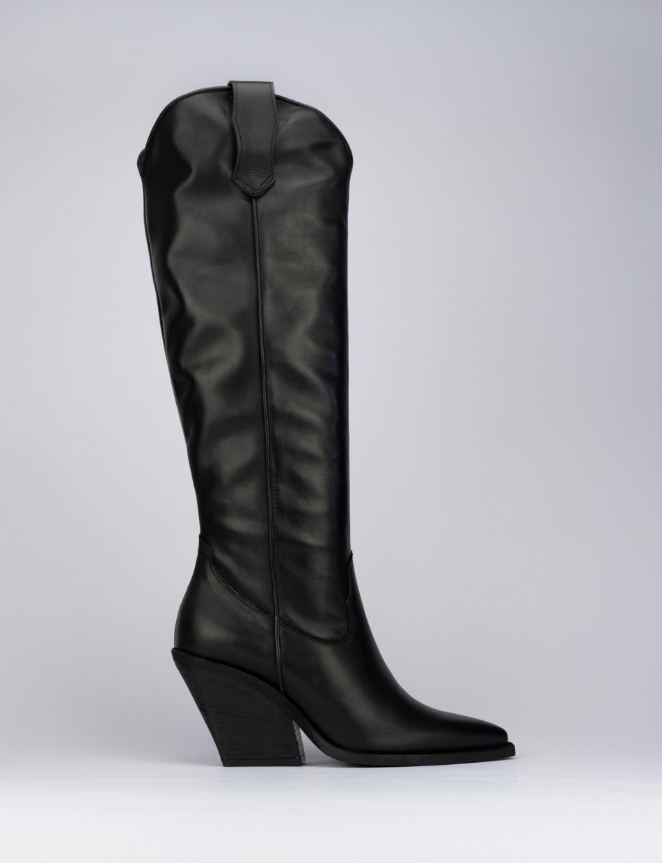High heel boots heel 9 cm black leather