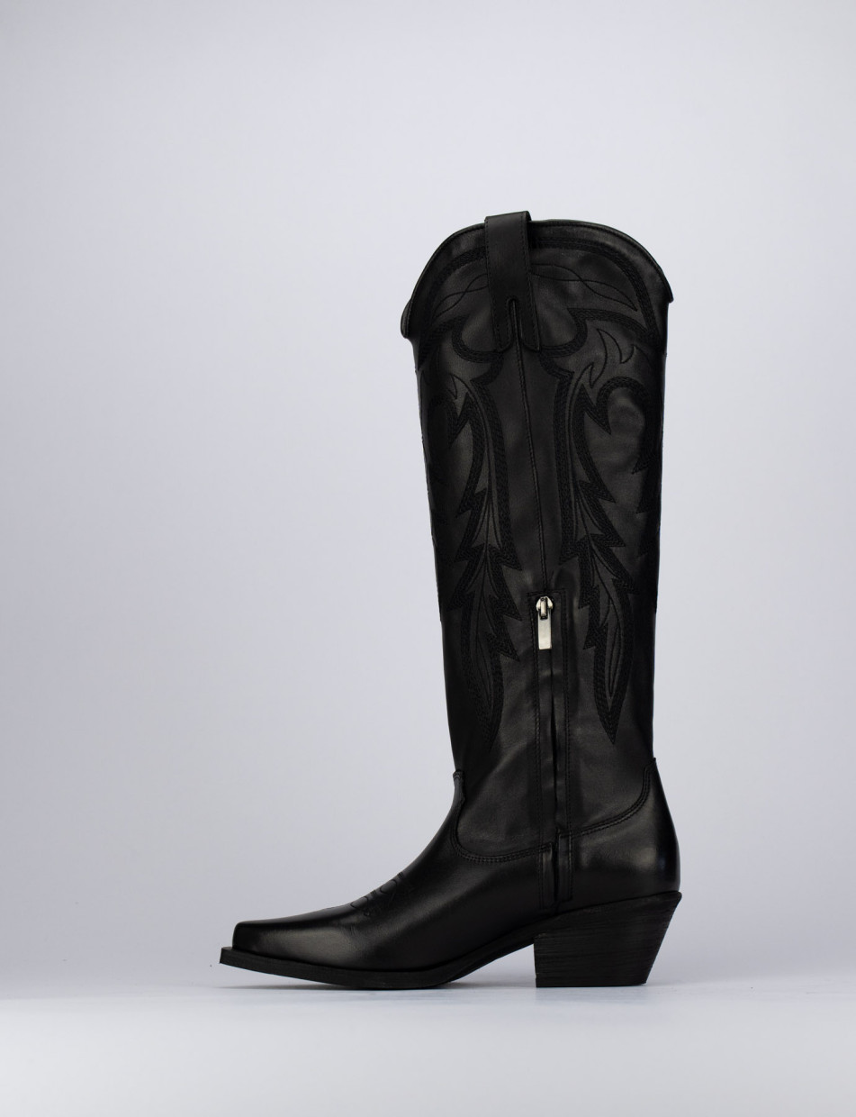 High heel boots heel 5 cm black leather