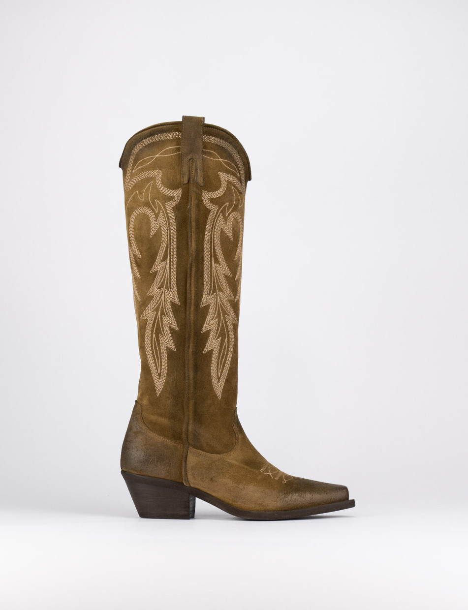 High heel boots heel 5 cm beige chamois