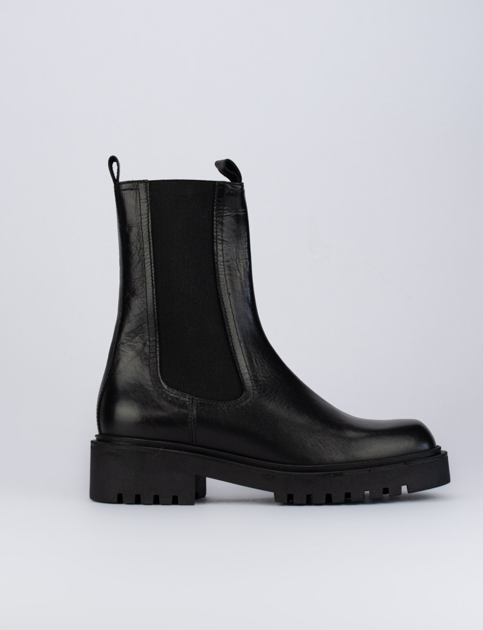 Botines de tacón bajo tacón 2 cm negro cuero