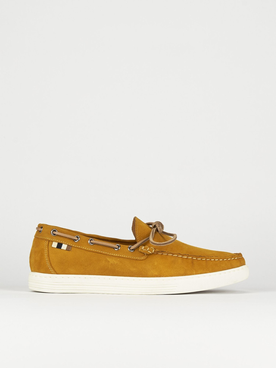 Mocasines tacón 1 cm amarillo ante