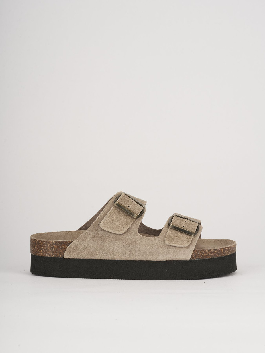 Mules tacón 2 cm beis ante
