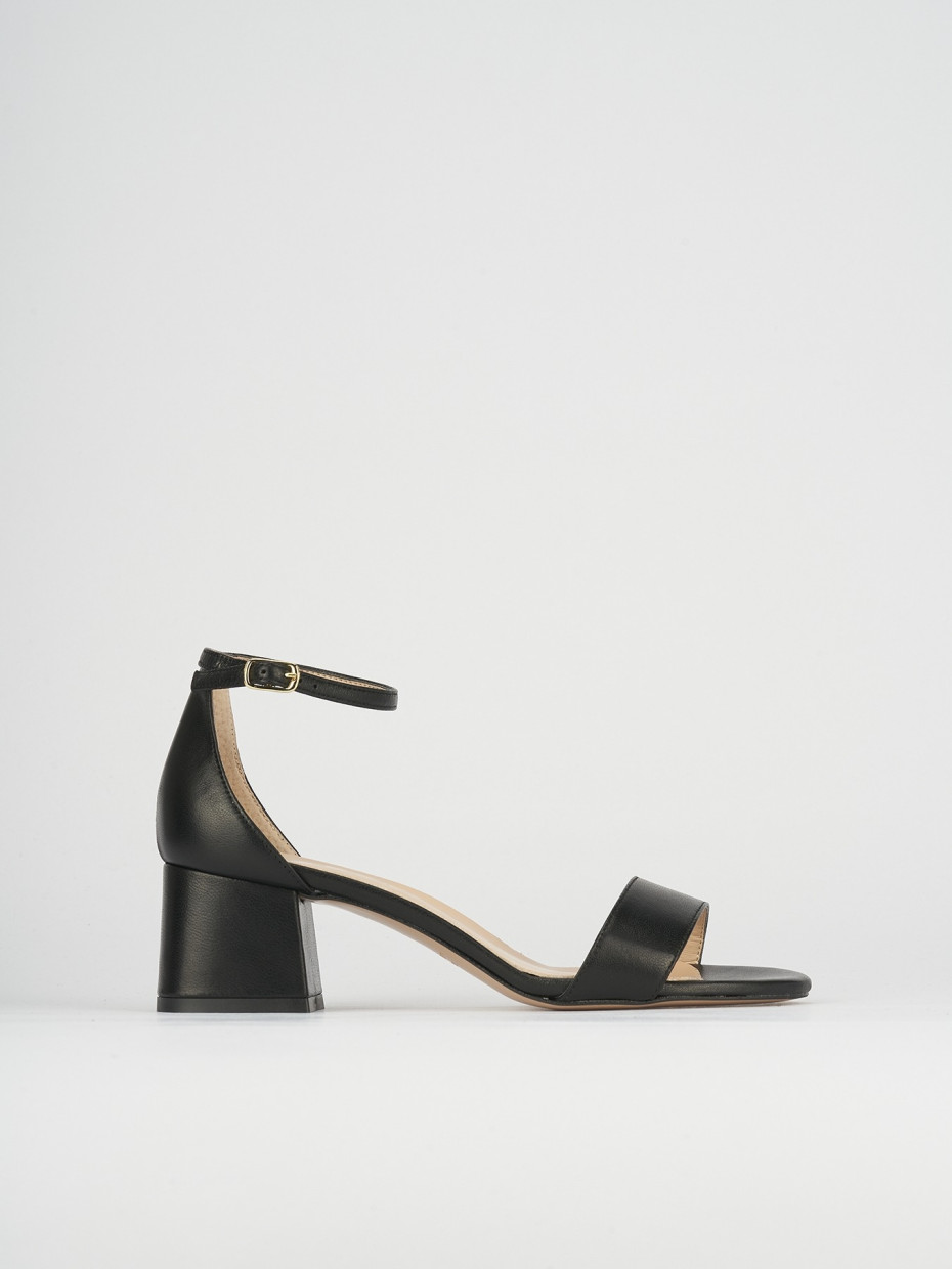 High heel sandals heel 5 cm black leather
