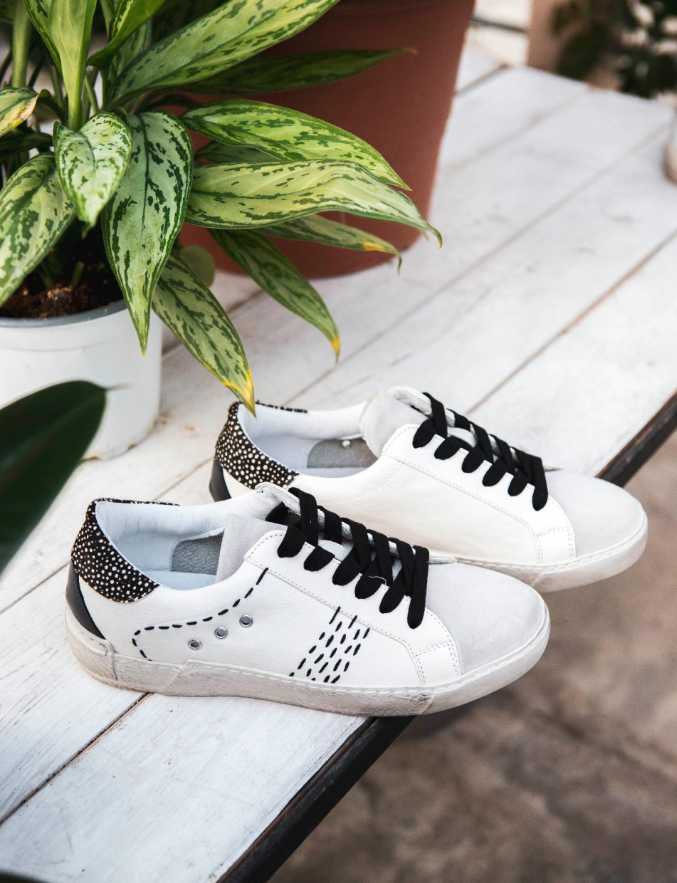 Zapatillas deportivas tacón 1 cm blanco cuero