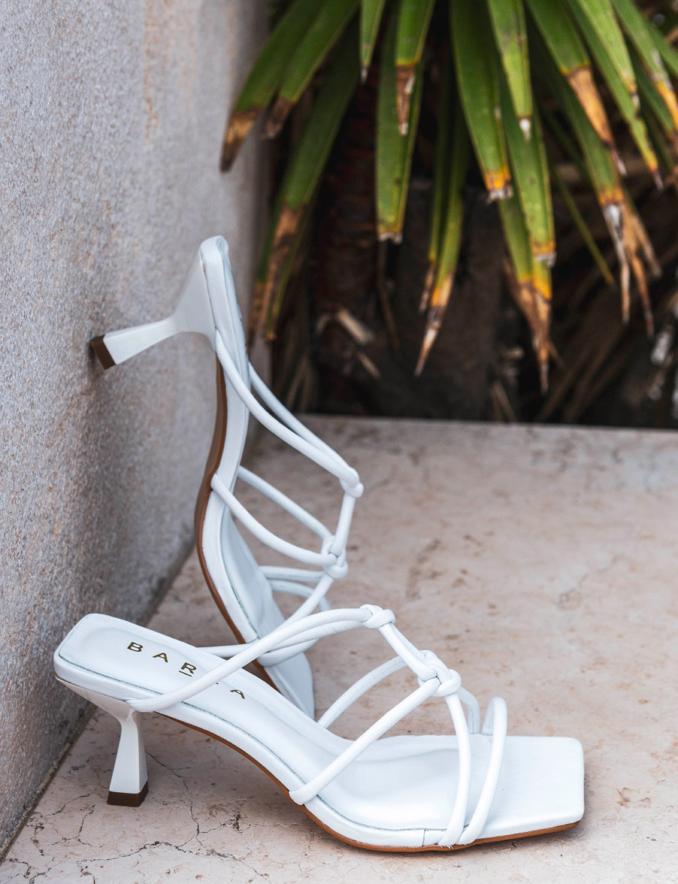 Mules tacón 5 cm blanco cuero