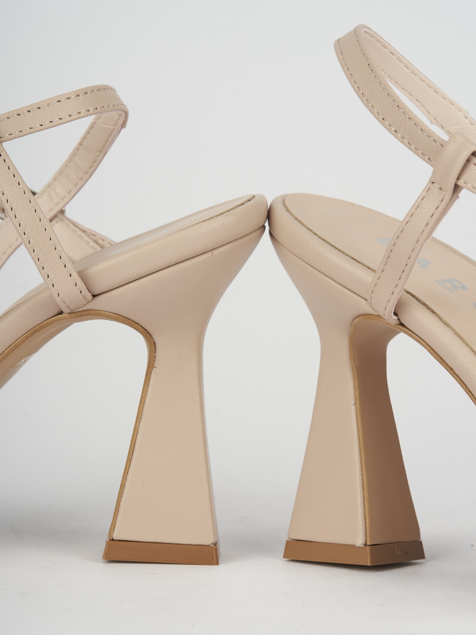 Pumps heel 10 cm beige leather