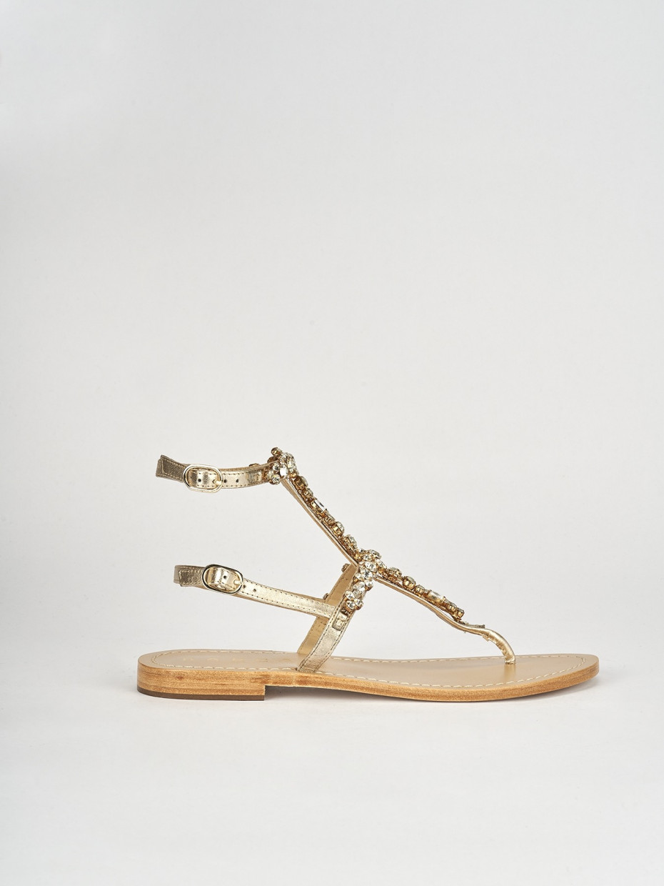Sandalias de tacón bajo tacón 1 cm oro cuero