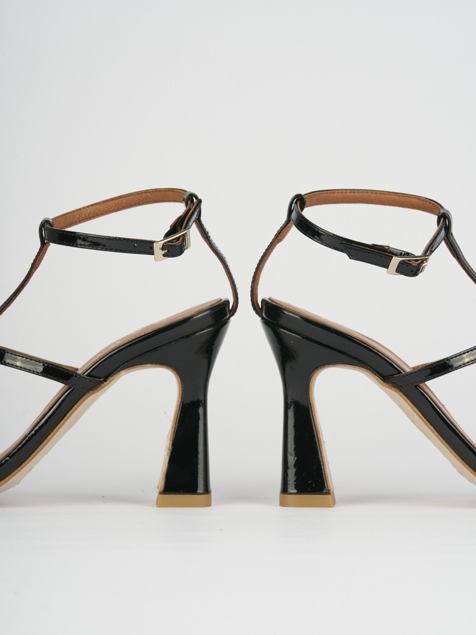 High heel sandals heel 8 cm black varnish