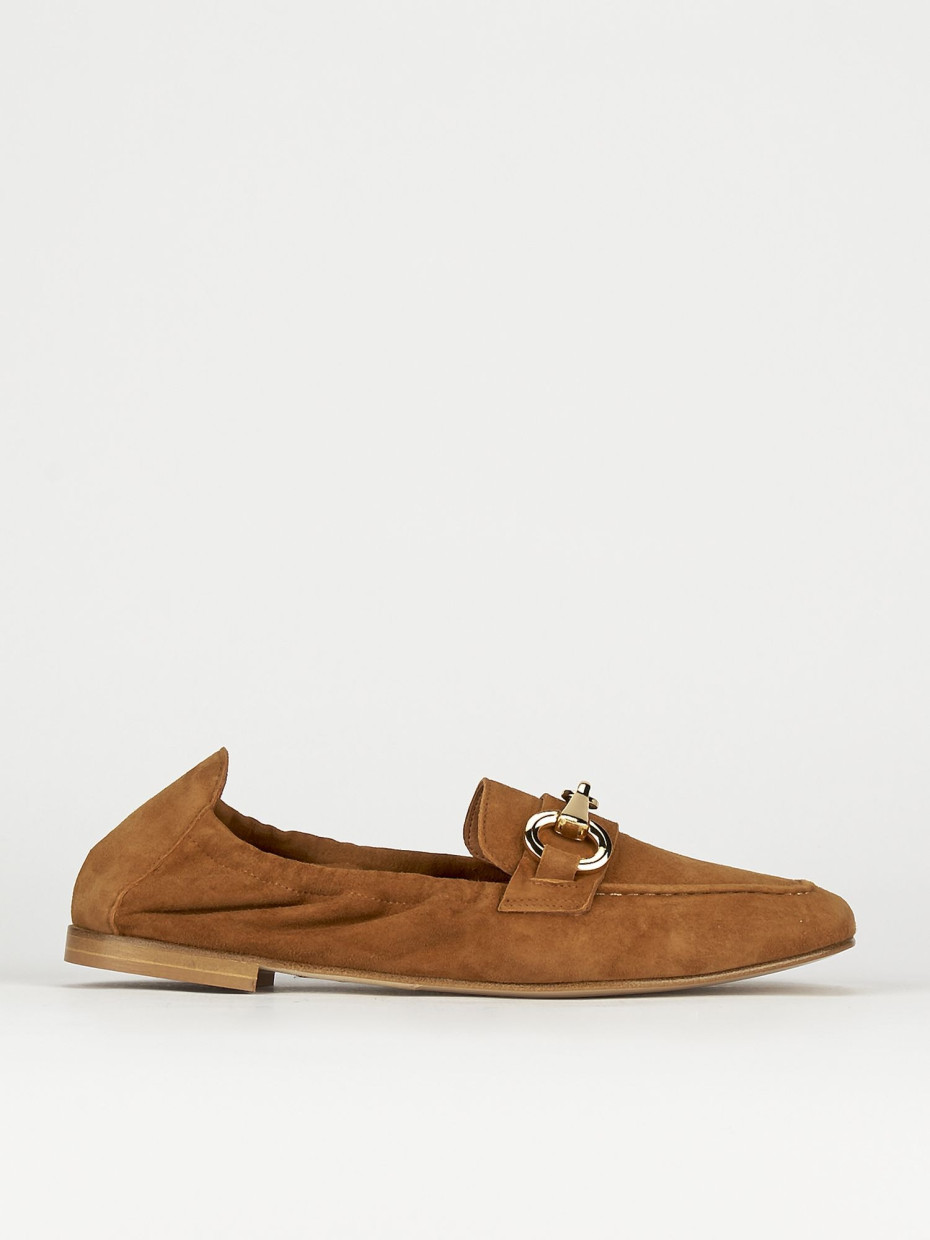 Mocasines tacón 1 cm marrón ante