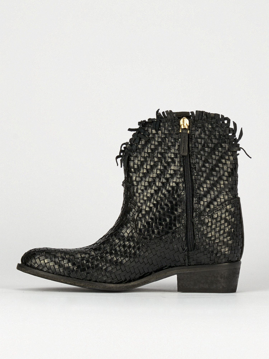 Botines de tacón bajo tacón 2 cm negro cuero