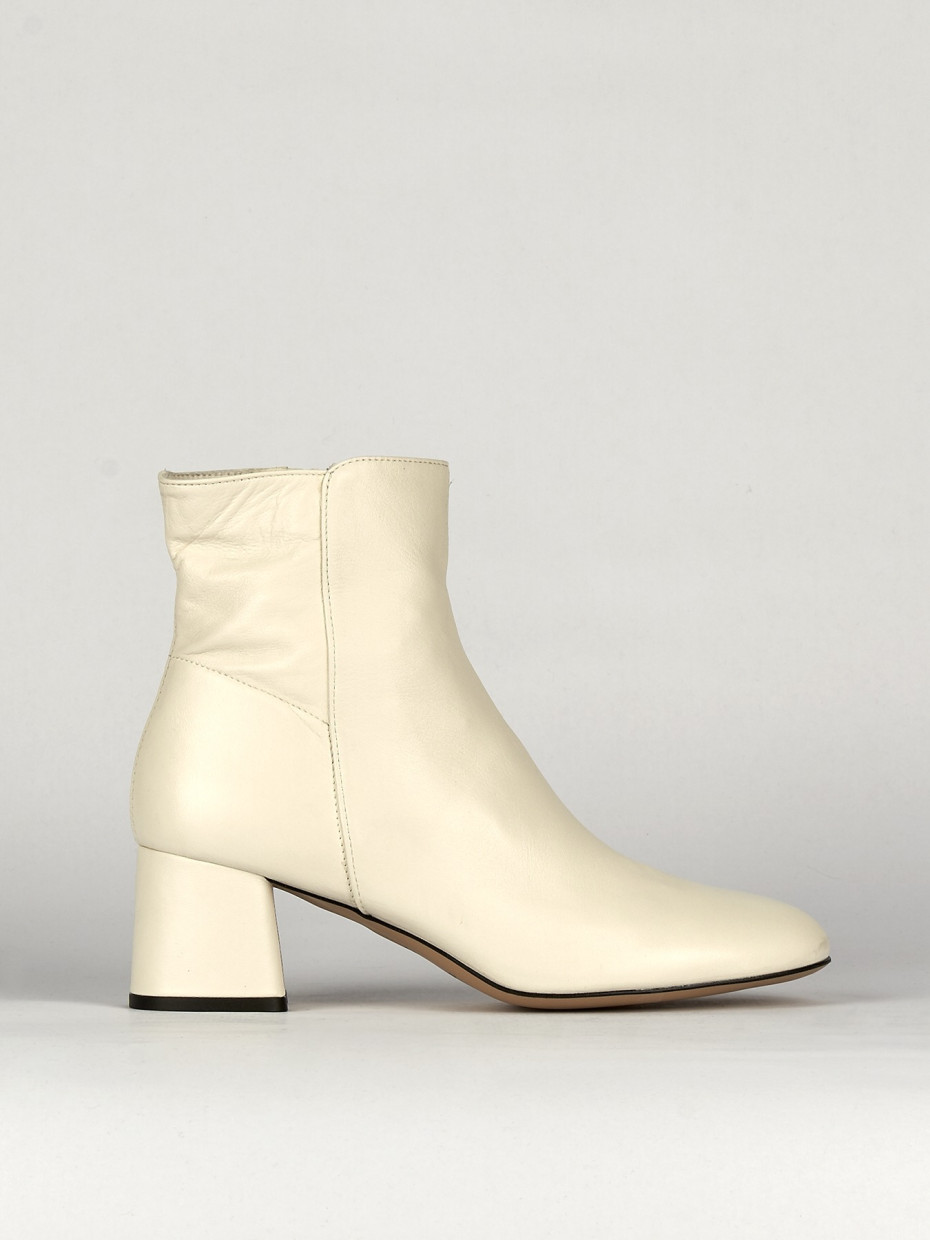Botines de tacón alto tacón 5 cm blanco cuero