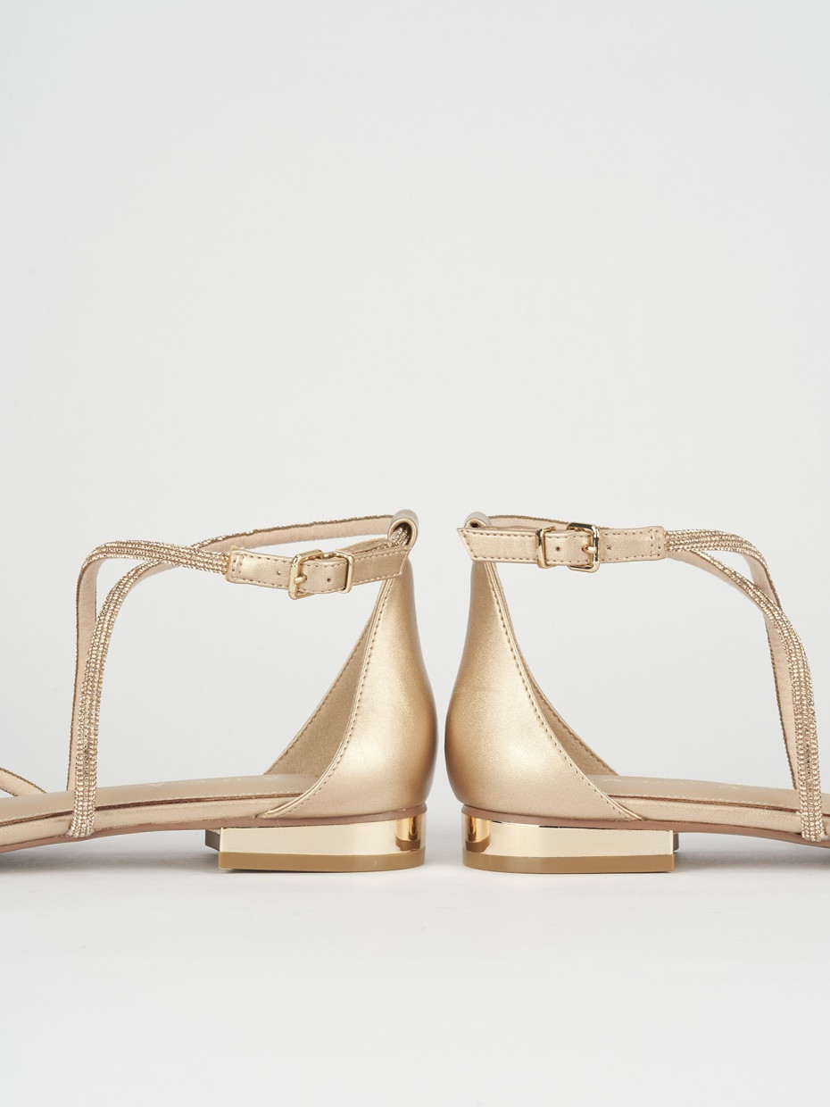 Low heel sandals heel 1 cm pink leather
