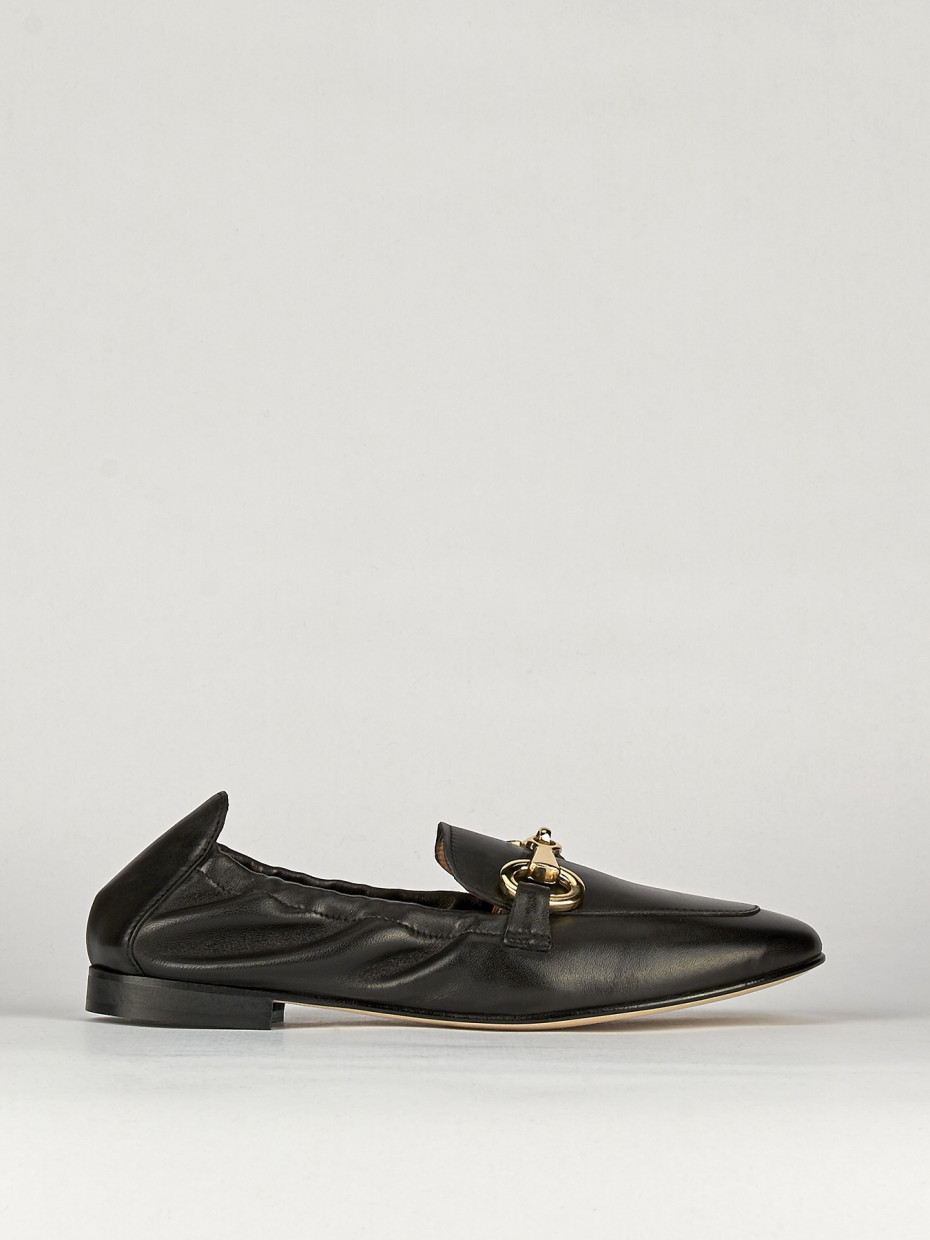Mocasines tacón 1 cm negro cuero