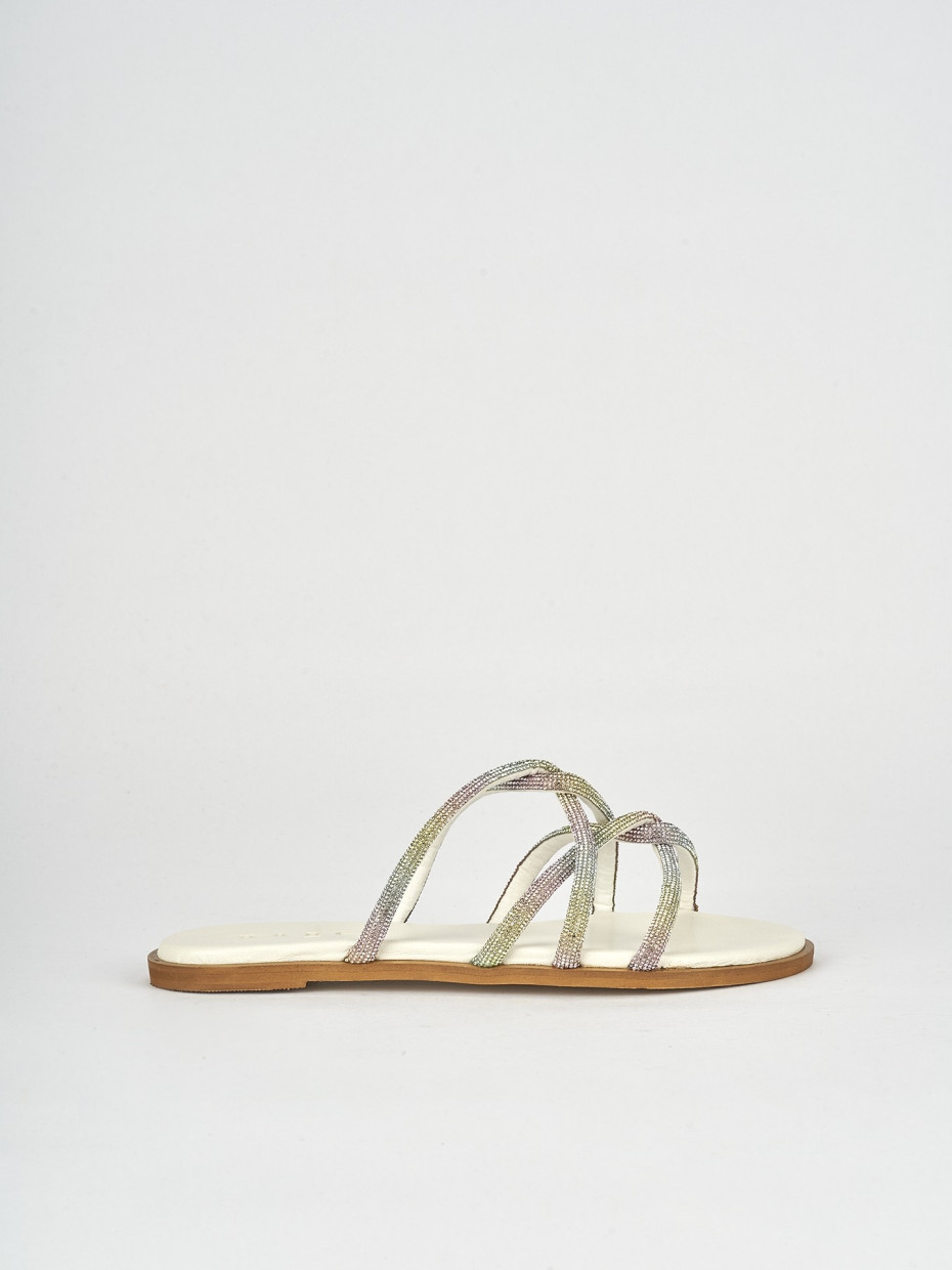 Slippers heel 1 cm white leather