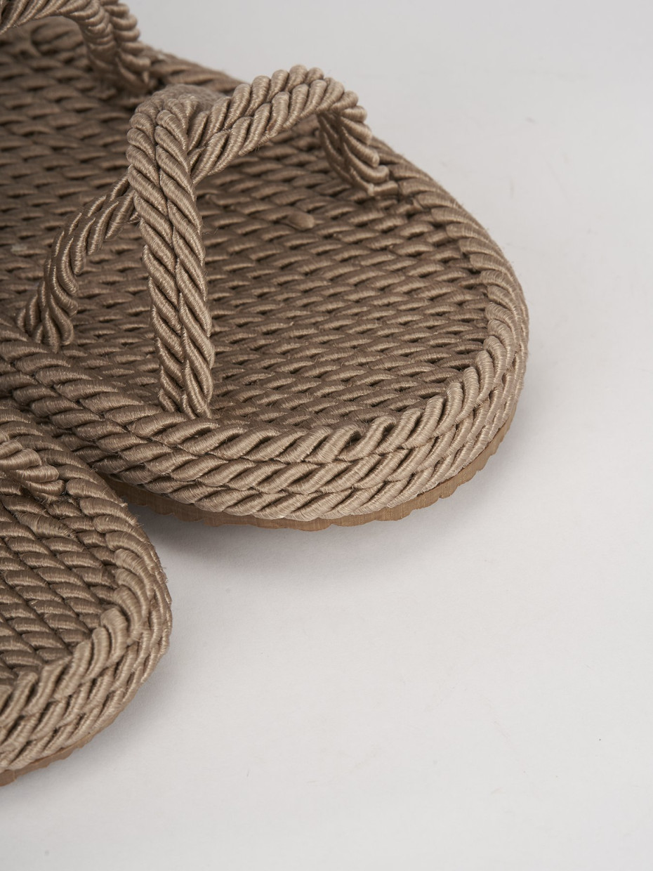 Sandali tacco 1cm pelle bronzo