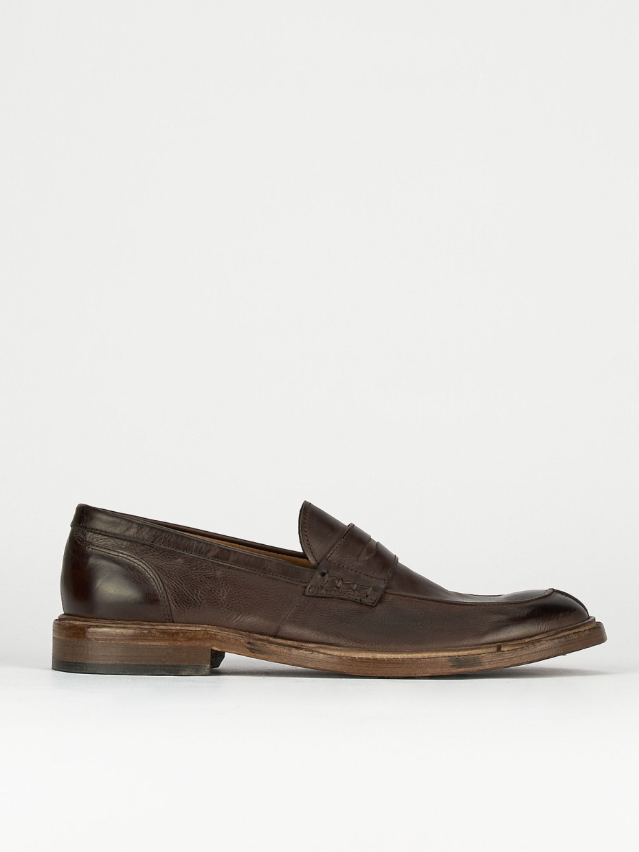 Mocasines tacón 1 cm marrón oscuro cuero