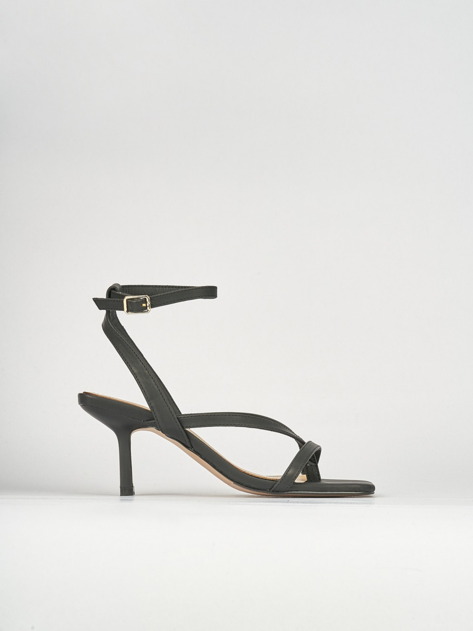 High heel sandals heel 5 cm black leather