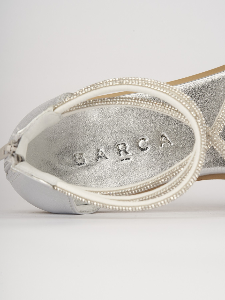 Low heel sandals heel 1 cm silver leather