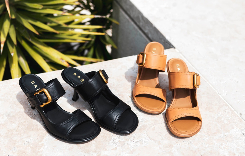 Mules tacón 9 cm negro cuero