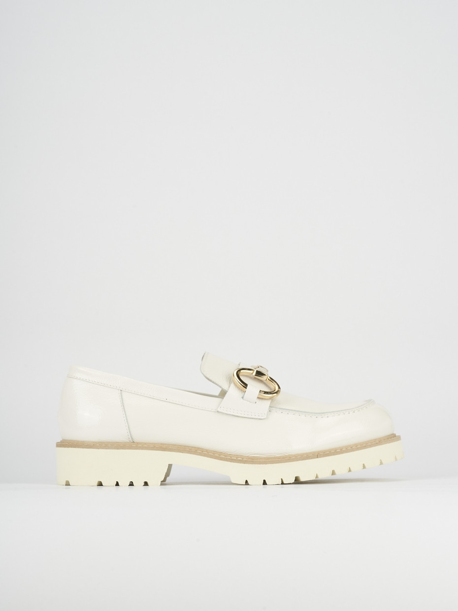 Loafers heel 2 cm white leather