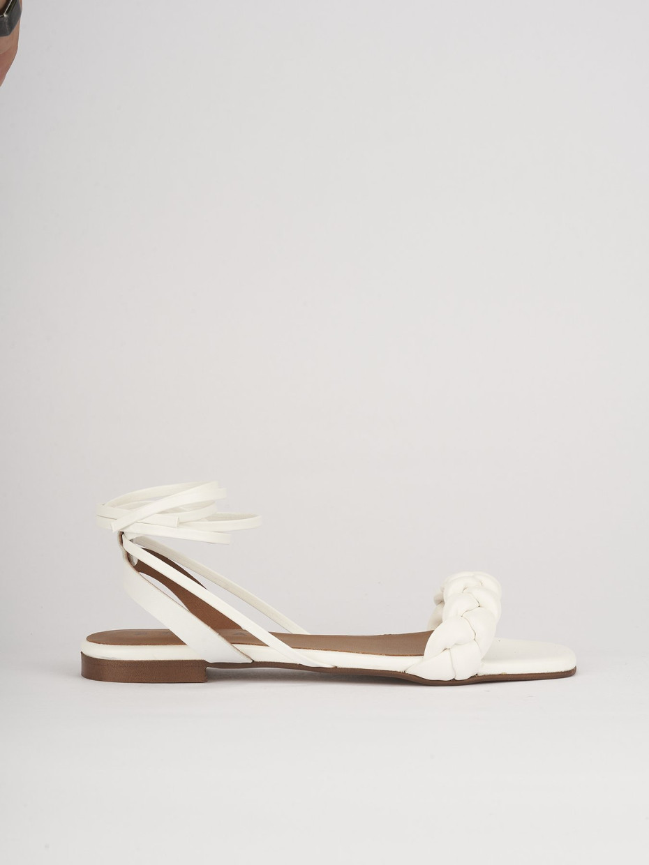 Sandalias de tacón bajo tacón 1 cm blanco cuero