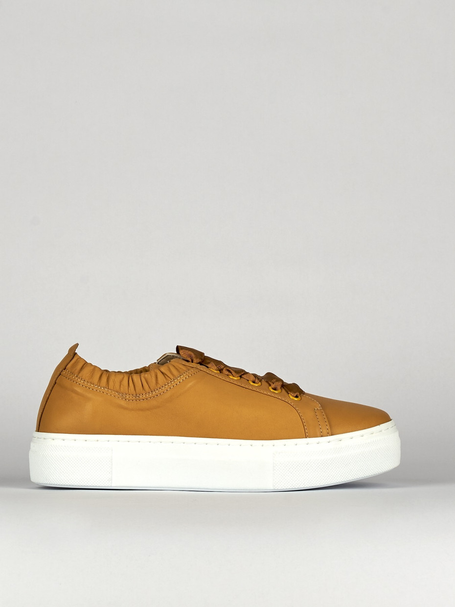 Zapatillas deportivas amarillo cuero