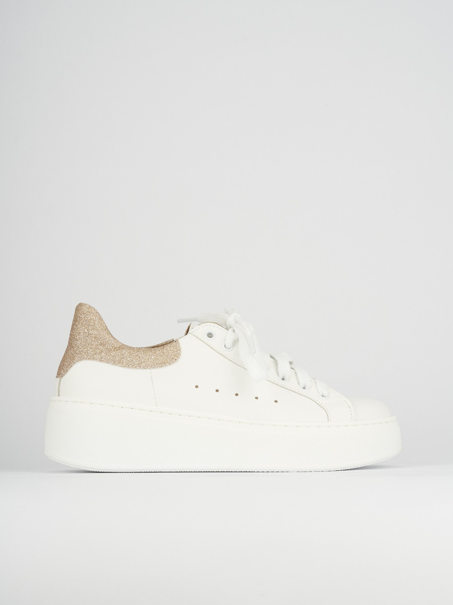 Zapatillas deportivas blanco cuero