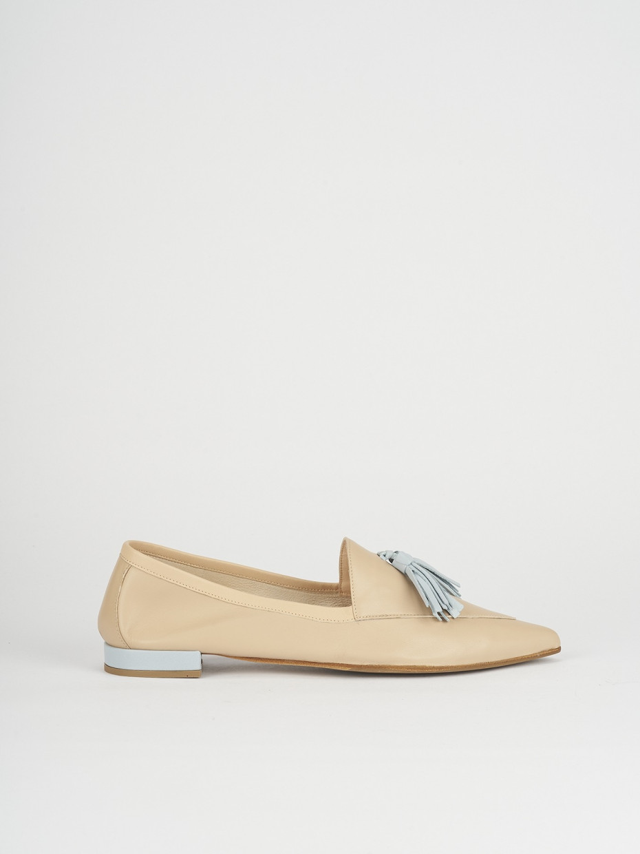 Mocasines tacón 1 cm beis cuero