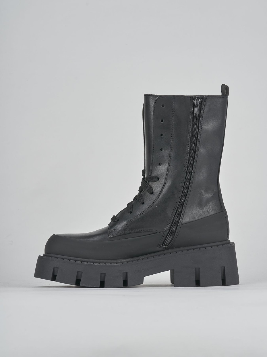 Botas militares tacón 3 cm negro cuero