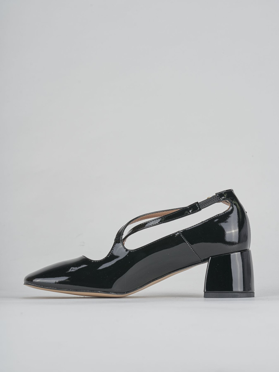 Pumps heel 5 cm black leather