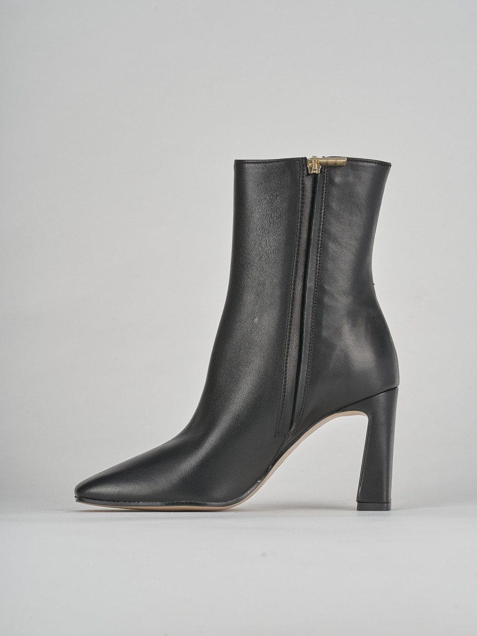 Botines de tacón alto tacón 9 cm negro cuero