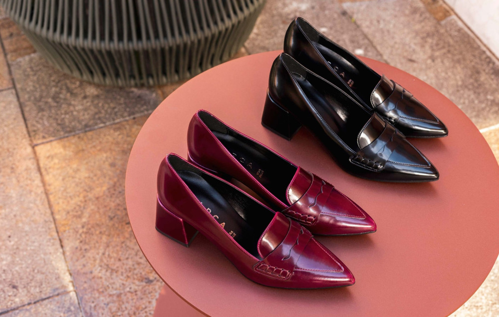 Pumps heel 4 cm black leather