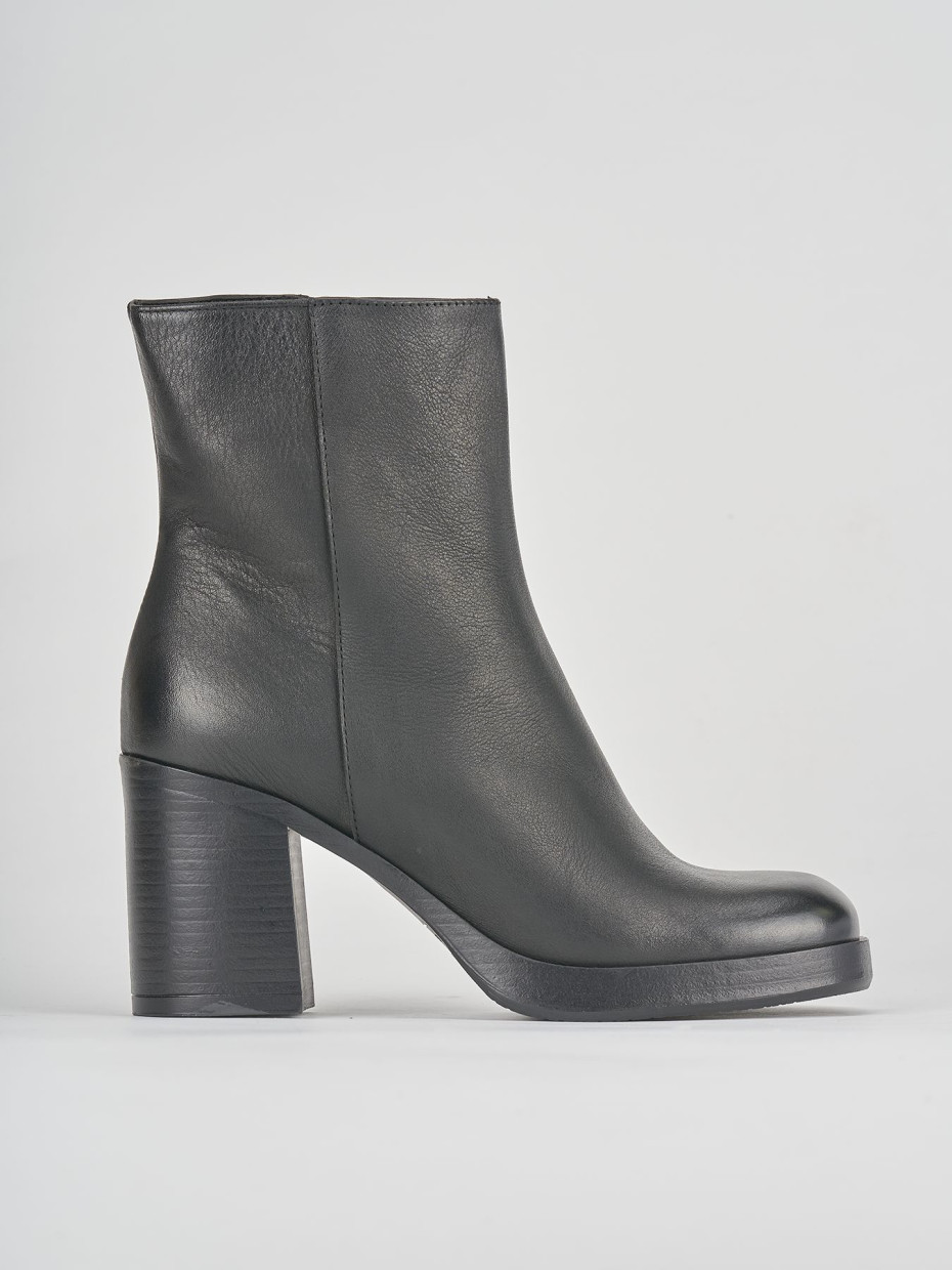 Botines de tacón alto tacón 8 cm negro cuero