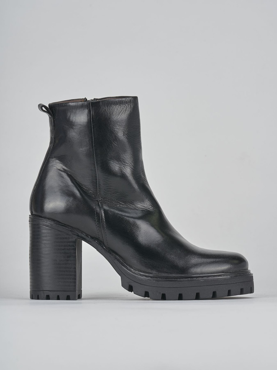 Botines de tacón alto tacón 7 cm negro cuero