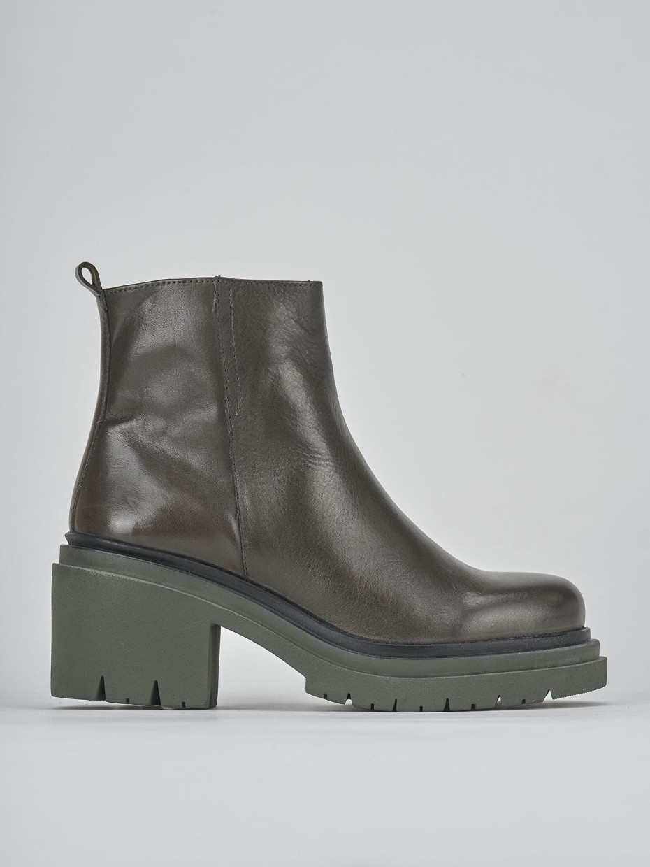 High heel ankle boots heel 5 cm green leather