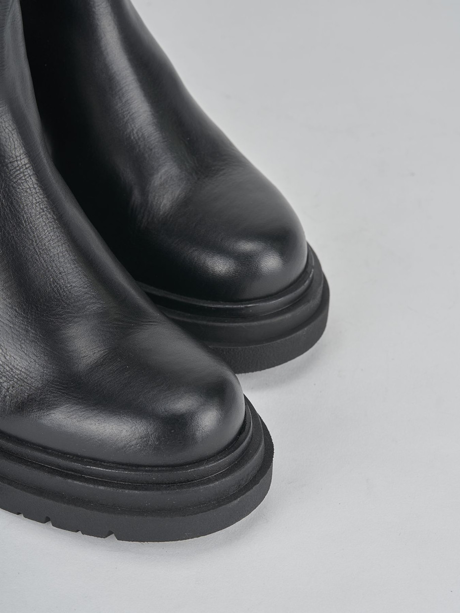 High heel ankle boots heel 5 cm black leather