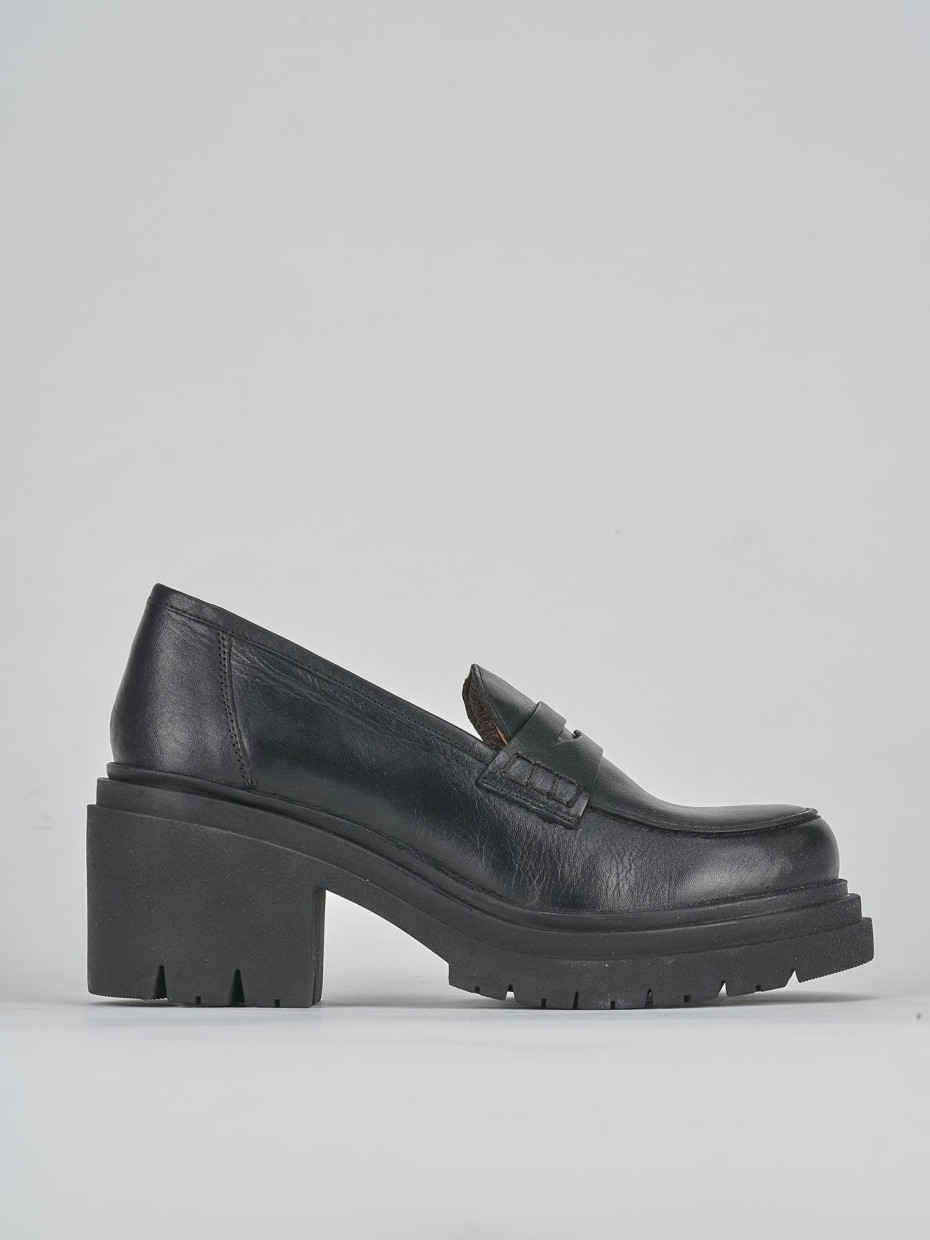 Mocasines tacón 5 cm negro cuero