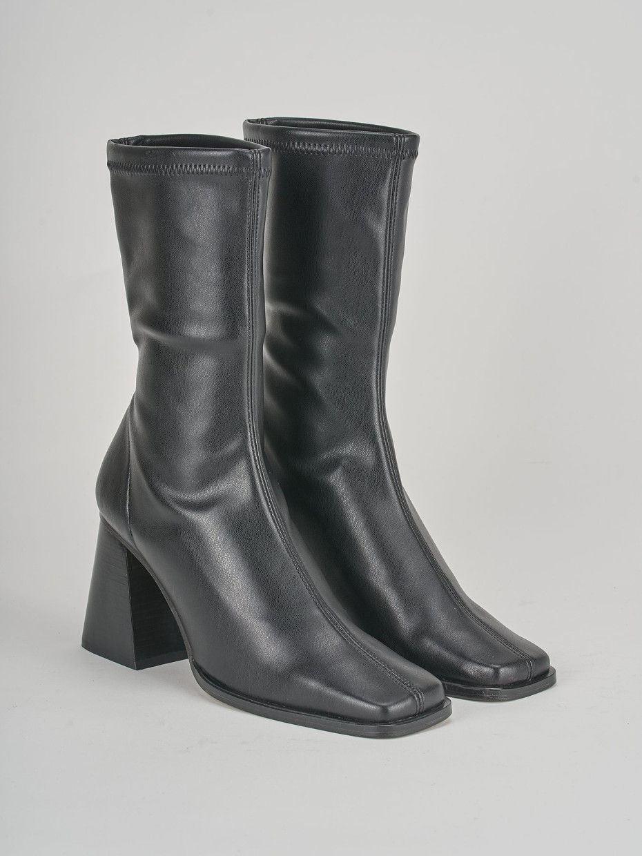 Botines de tacón alto tacón 7 cm negro cuero