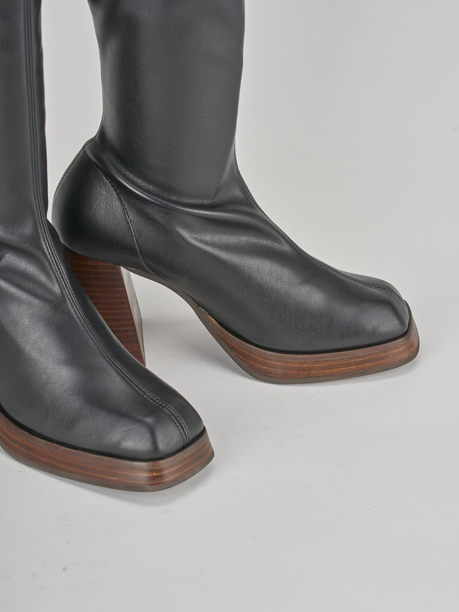 High heel boots heel 8 cm black leather