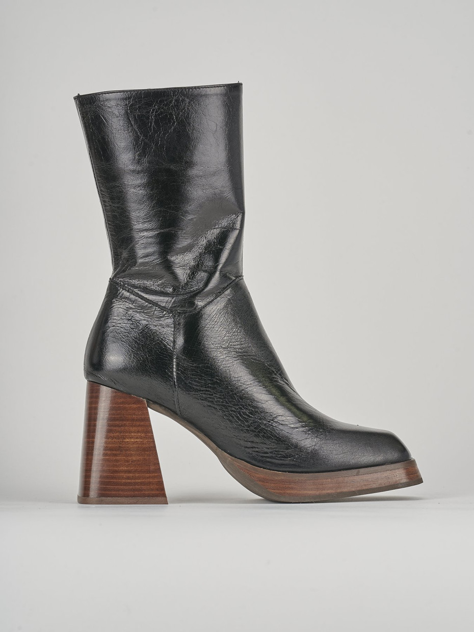 High heel ankle boots heel 8 cm black leather