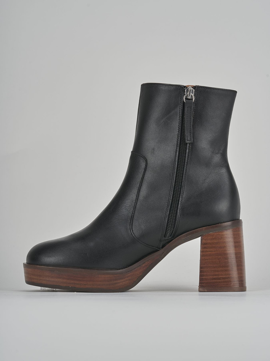 High heel ankle boots heel 6 cm black leather