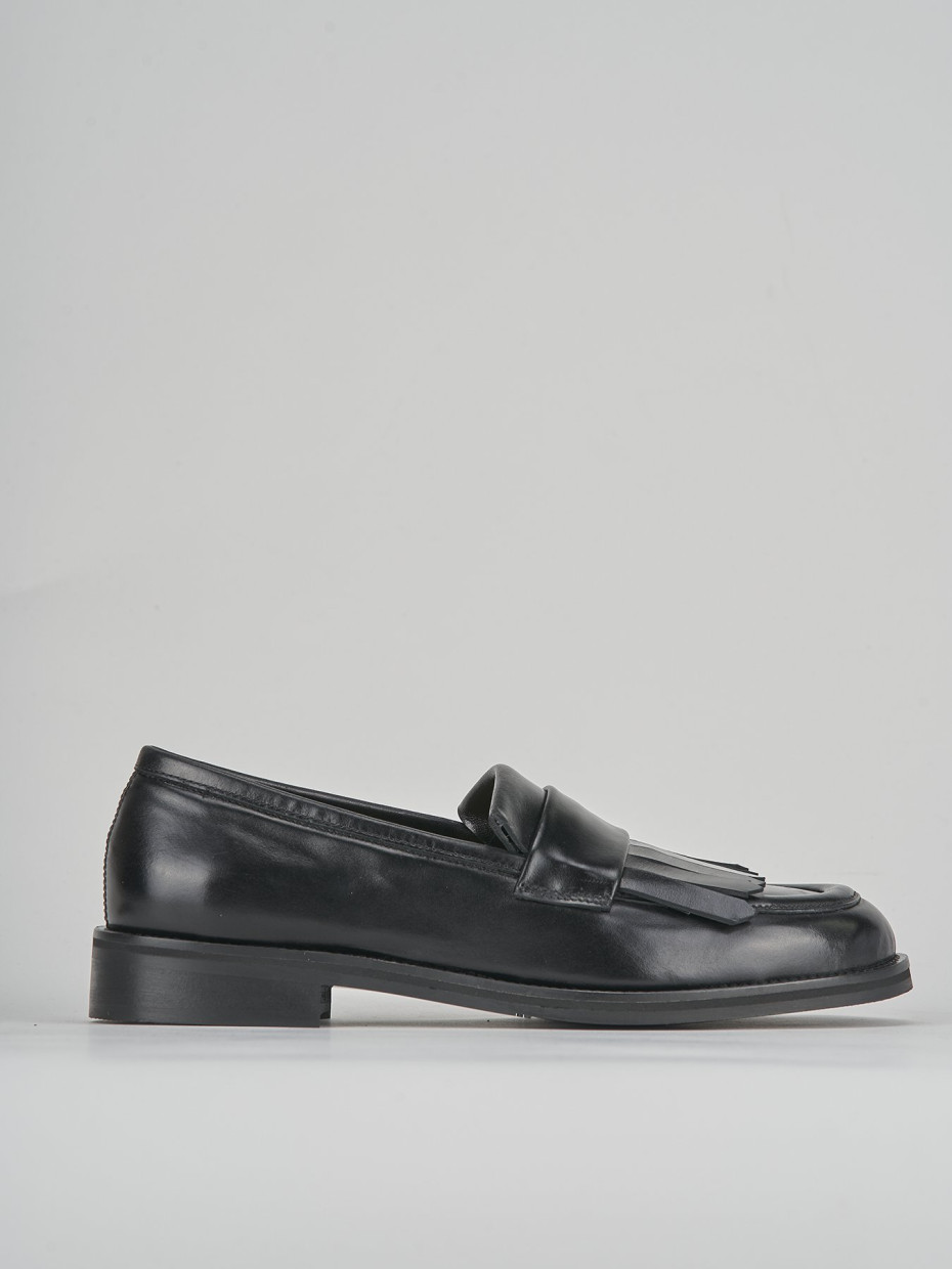 Mocasines tacón 1 cm negro cuero