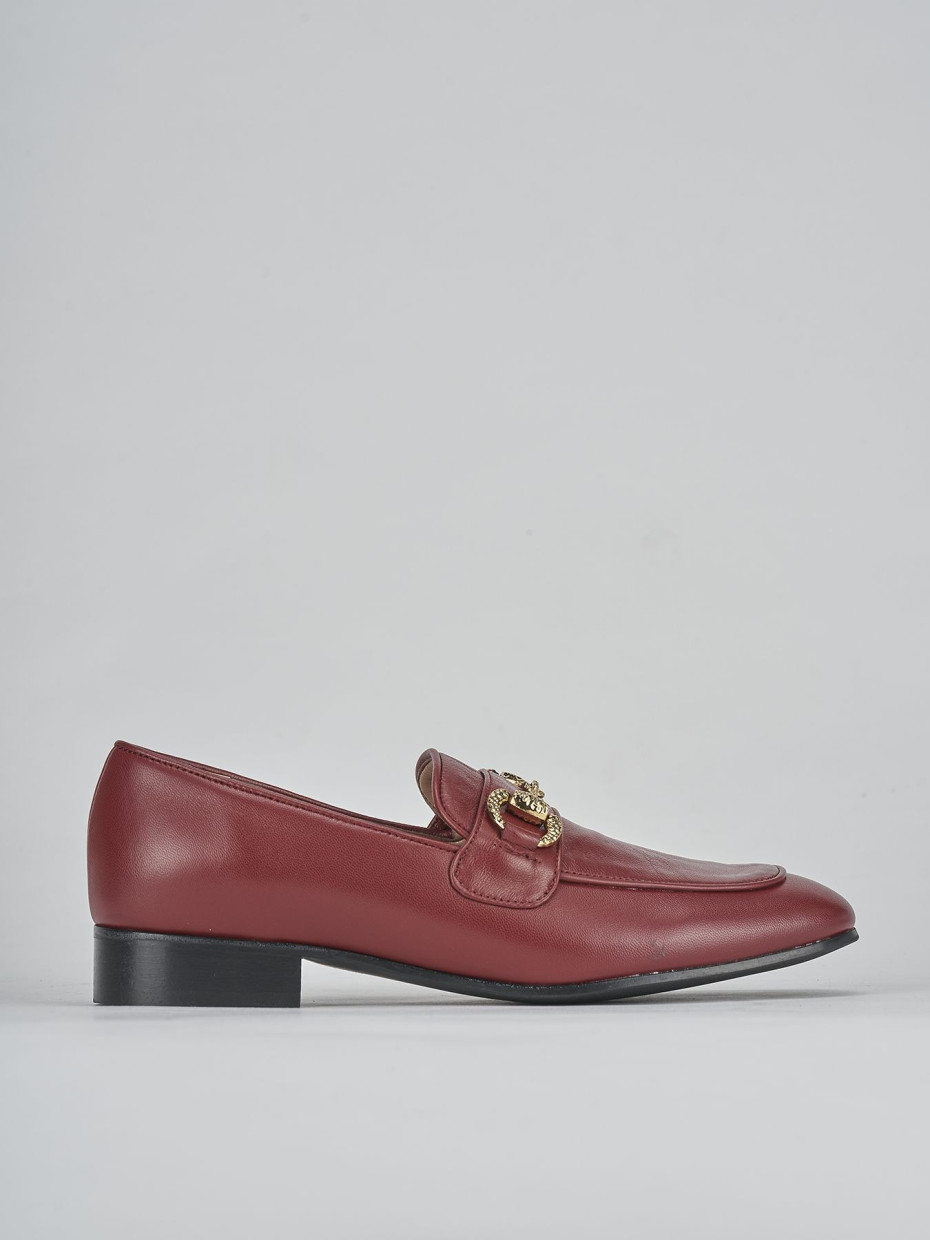 Mocasines tacón 1 cm burdeos cuero