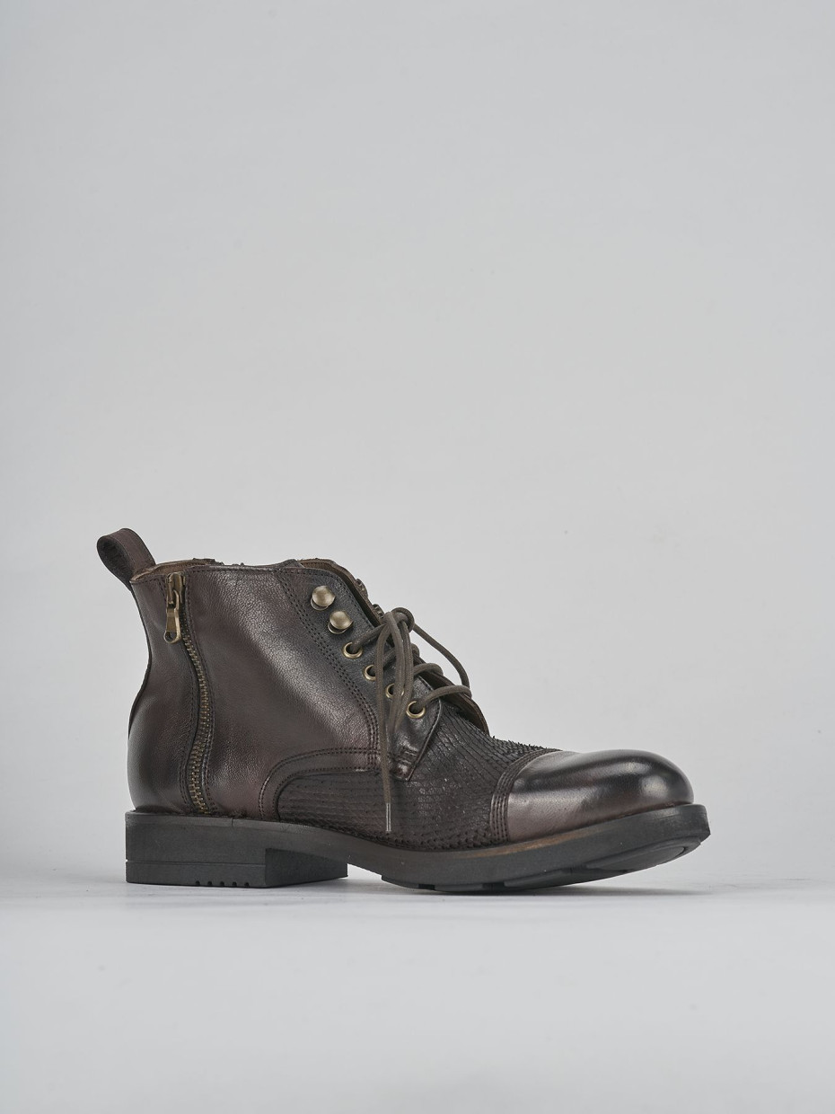 Botas militares marrón oscuro cuero