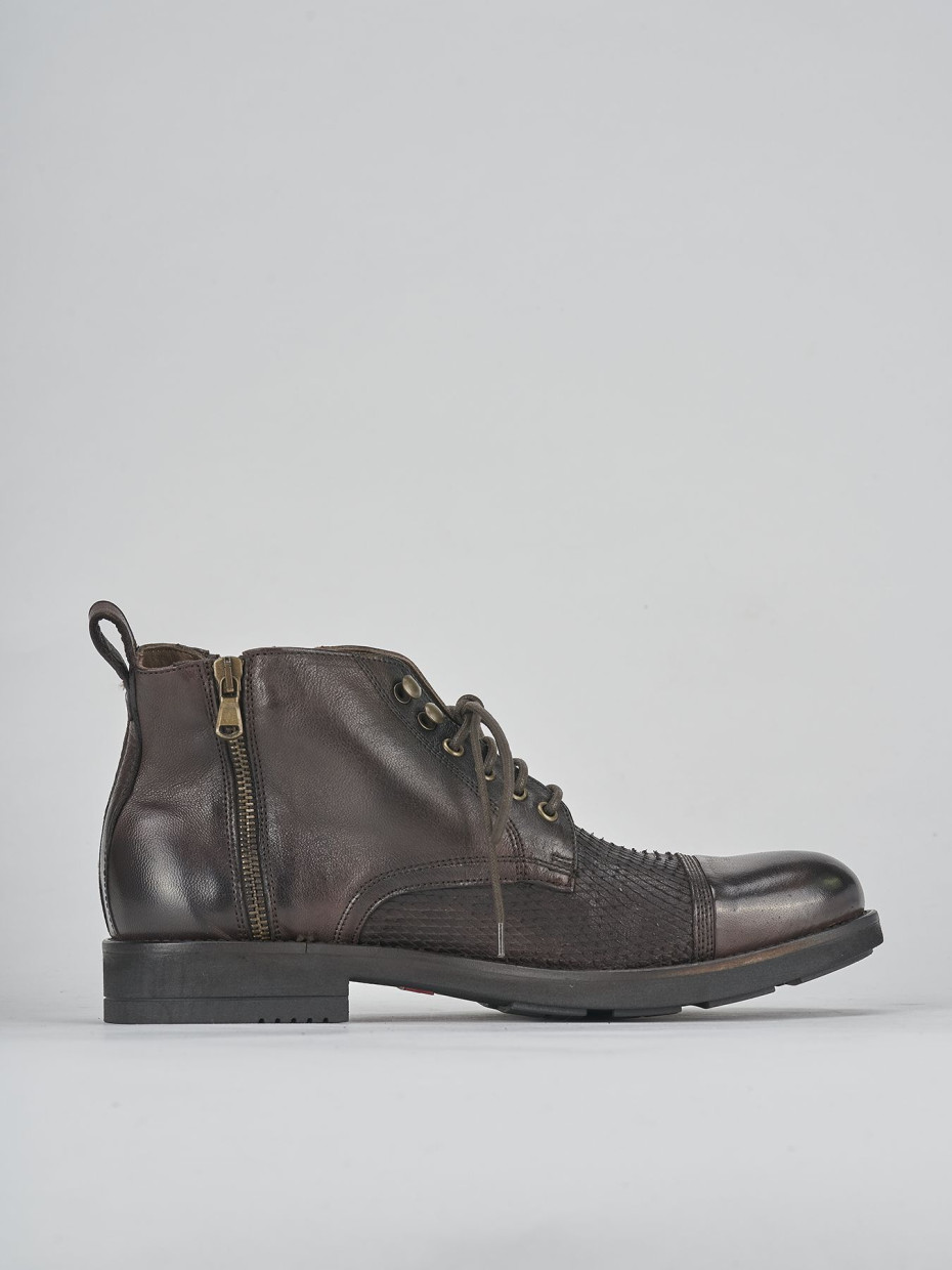 Botas militares marrón oscuro cuero