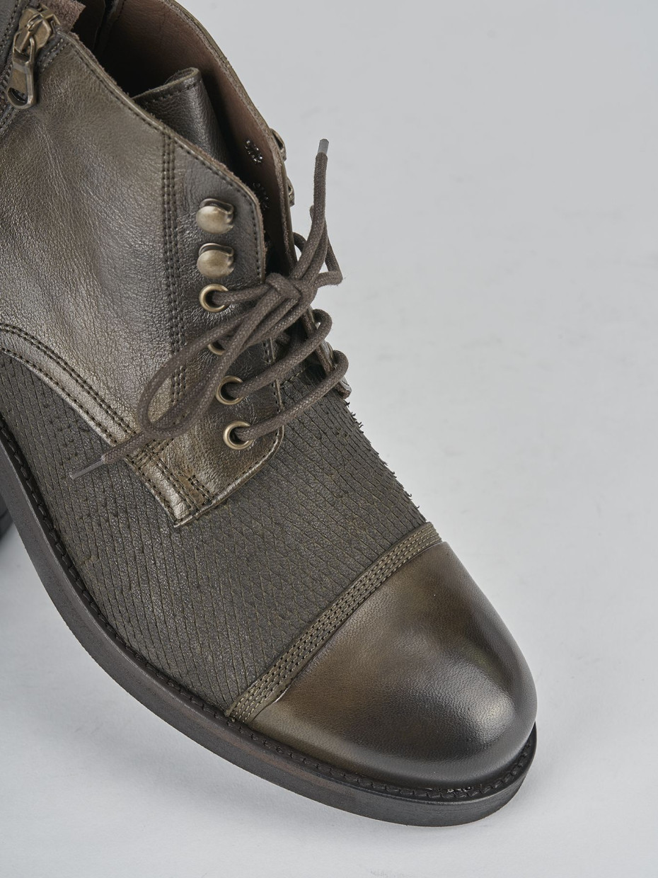 Botas militares verde cuero